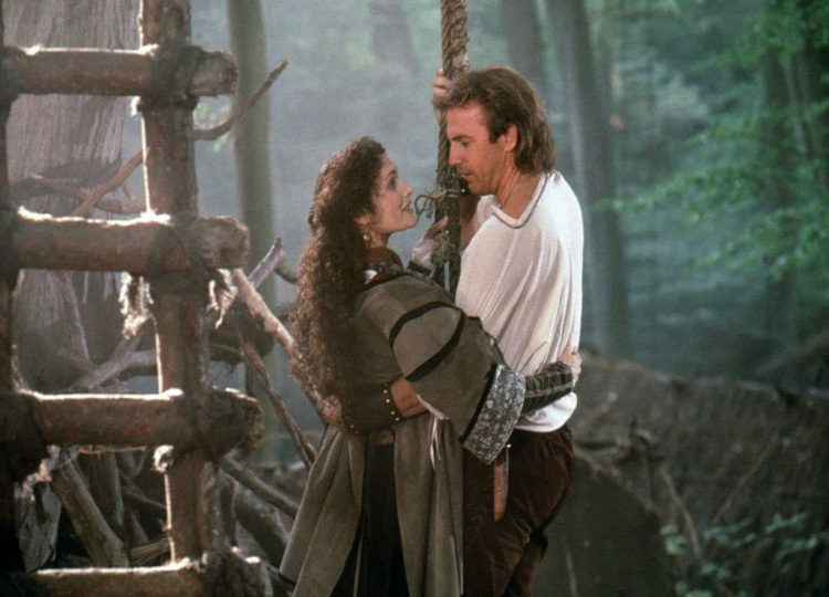 Kevin Costner & Mary Elizabeth Mastrantonio of Robin Hood: Prince of Thieves (1991) Photo credit: IMDB